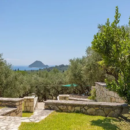 Paradise - On The Hill! *