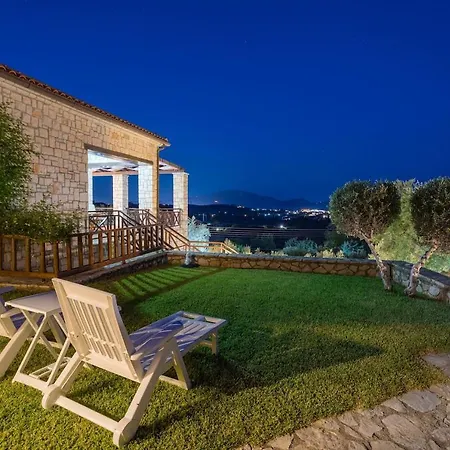 Paradise - On The Hill! Ferienhaus